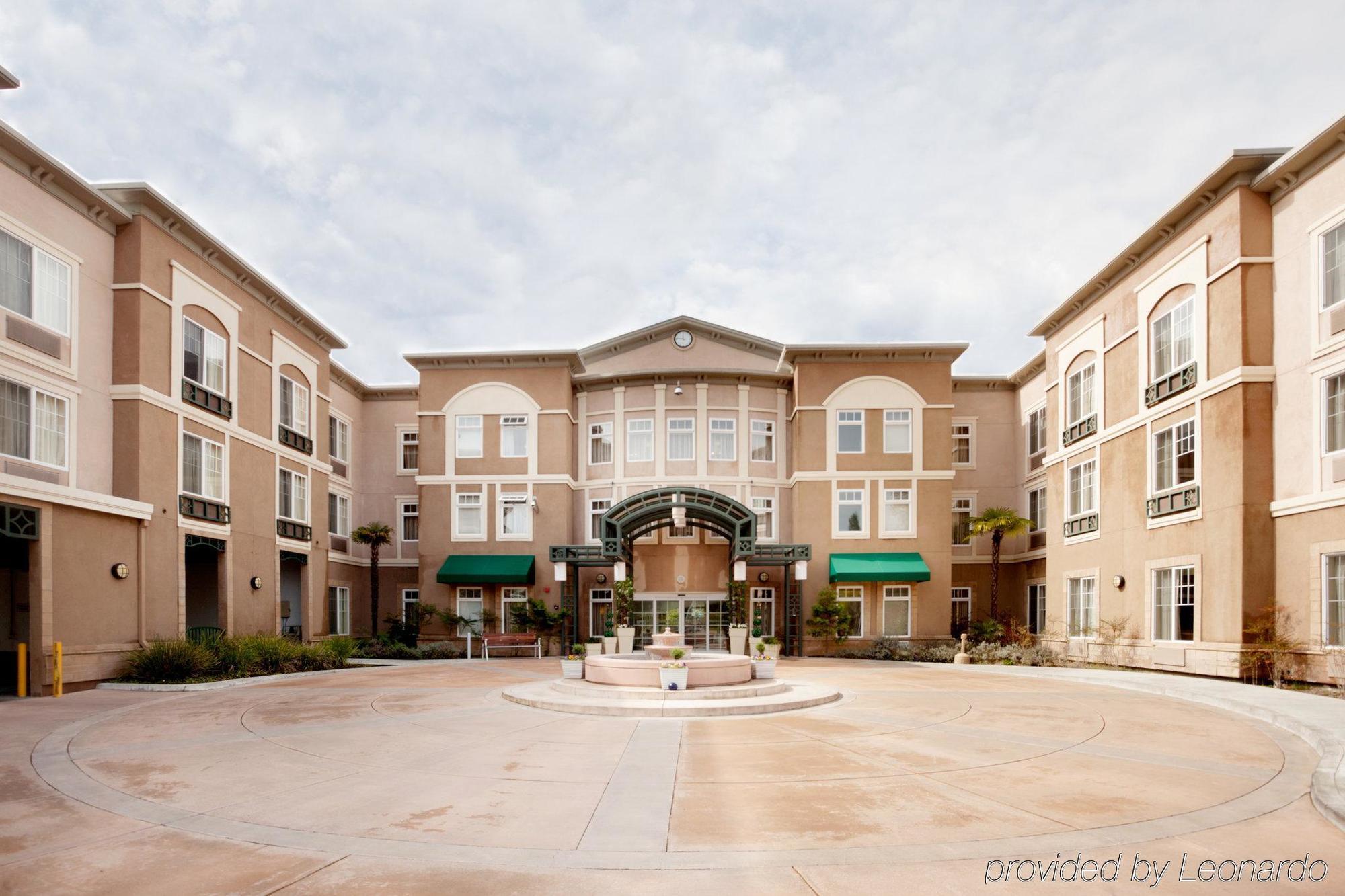 Holiday Inn Express Windsor Sonoma Wine Country By Ihg Eksteriør billede