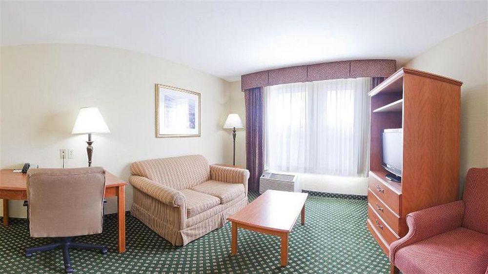 Holiday Inn Express Windsor Sonoma Wine Country By Ihg Eksteriør billede